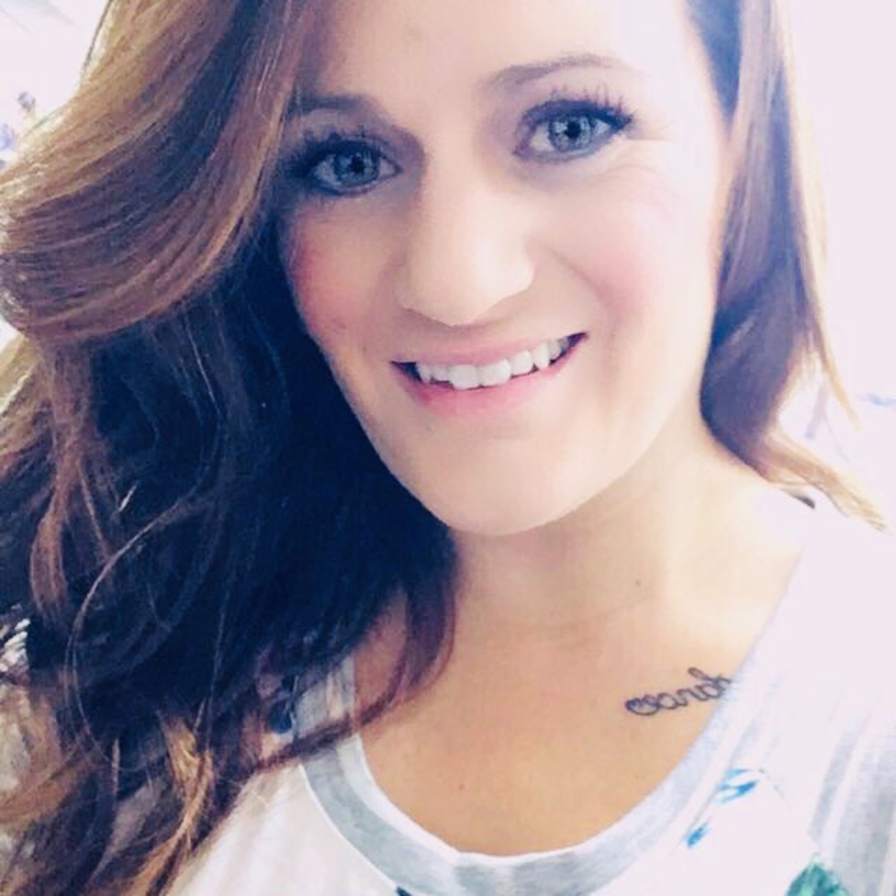 Meet your Posher, Nicole